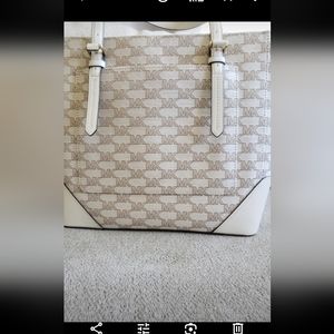 Michael Kors Tote